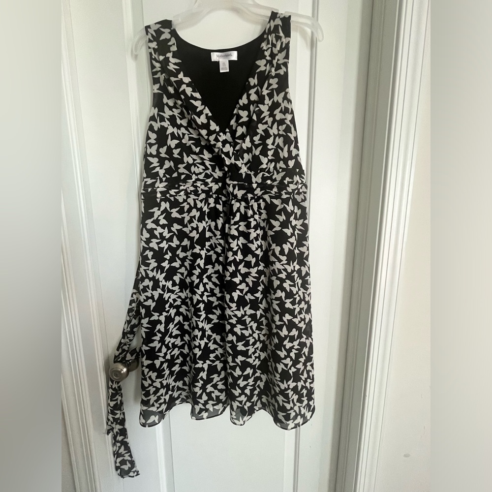 Motherhood Maternity dress.